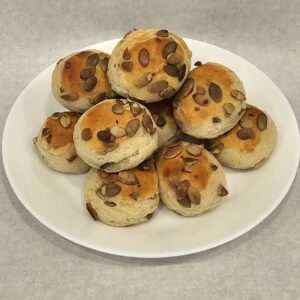 Burgonyás pogácsa tökmagvas